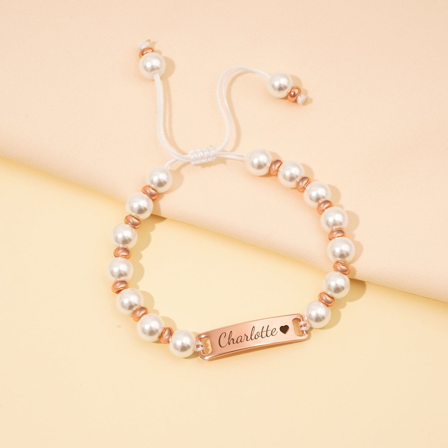 Pulsera de perlas personalizada con nombre de bebé